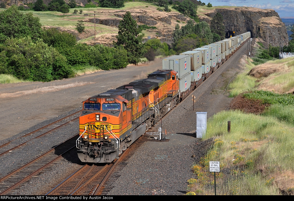 BNSF 4070